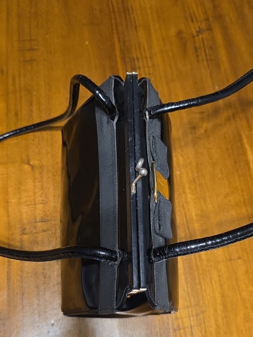Salvatore Ferragamo Vintage Vara shoulder bag - Picture 12 of 16